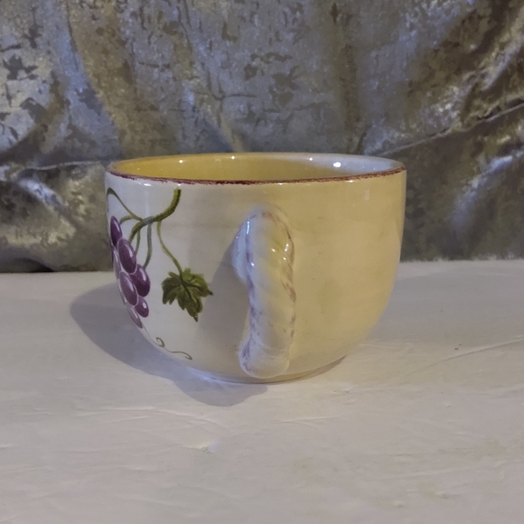 Large Tea/ Coffee Mug/Cup With Saucer . Grape/Leaf Pattern . 2 pc Set - Picture 7 of 12